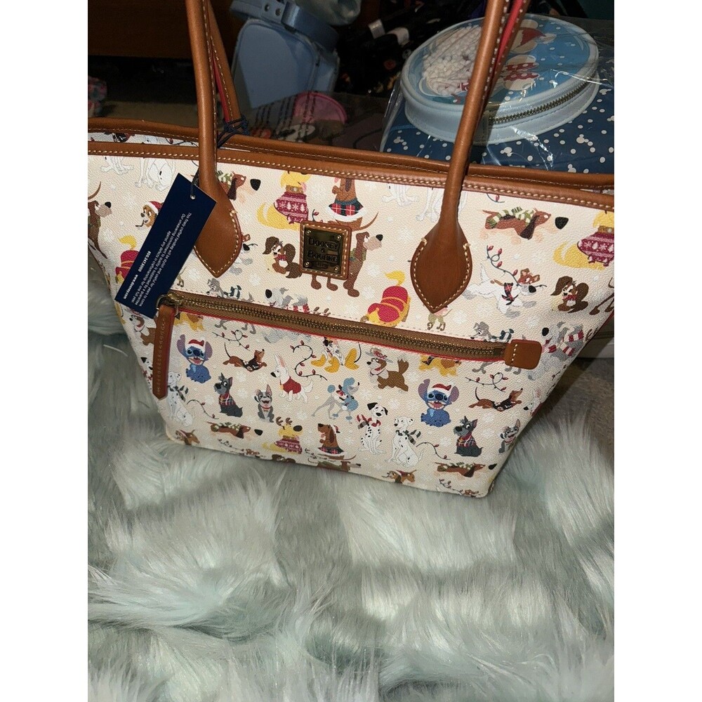 Disney Parks Dooney & Bourke Holiday Christmas Santa Tails Dogs Tote Purse Bag